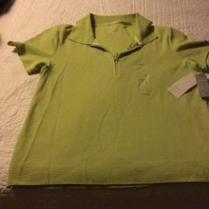 Liz golf shirt performance dry tech sz L green